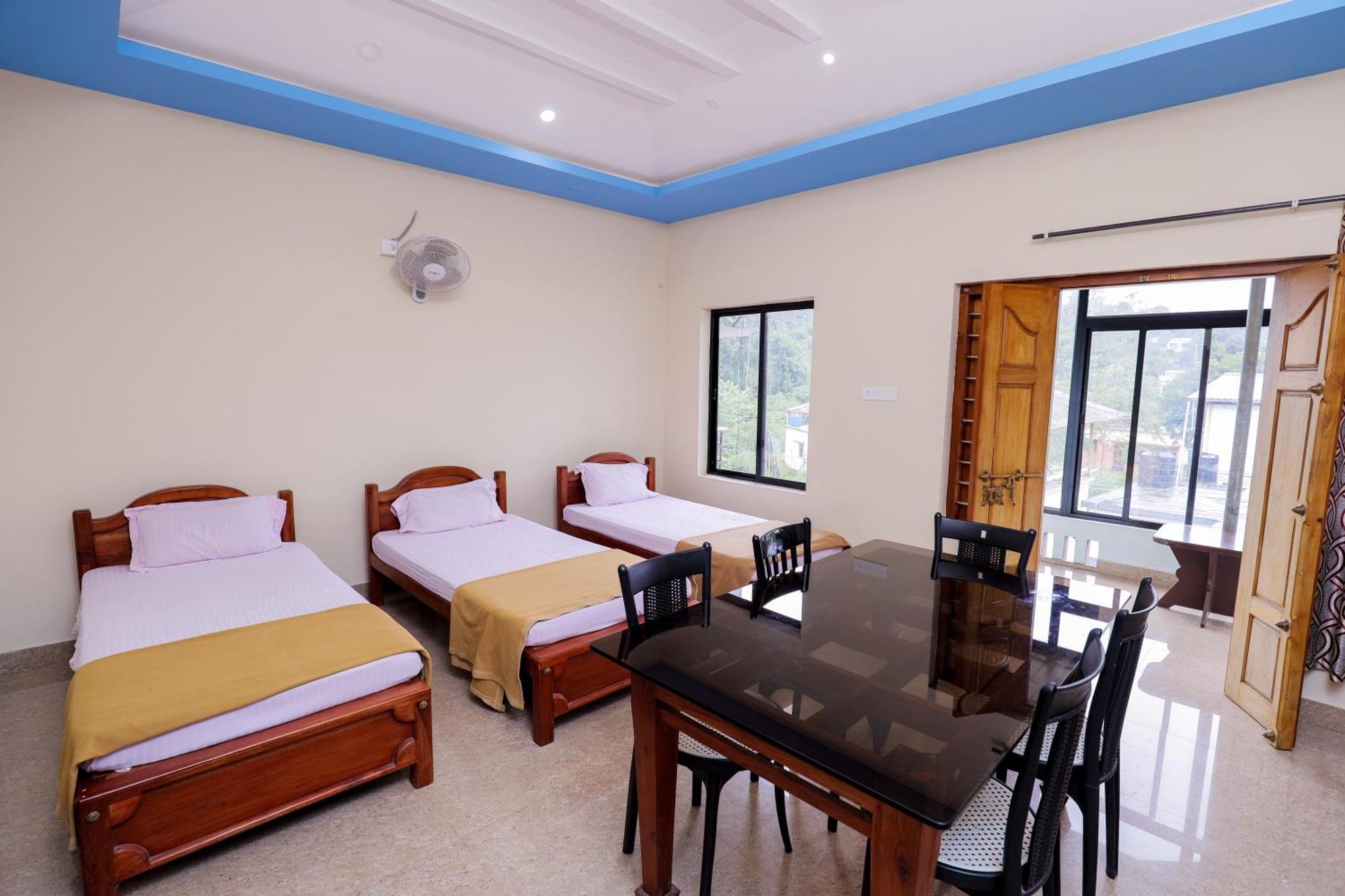 Sky Blue Homestay With Pool Vythiri Exteriör bild
